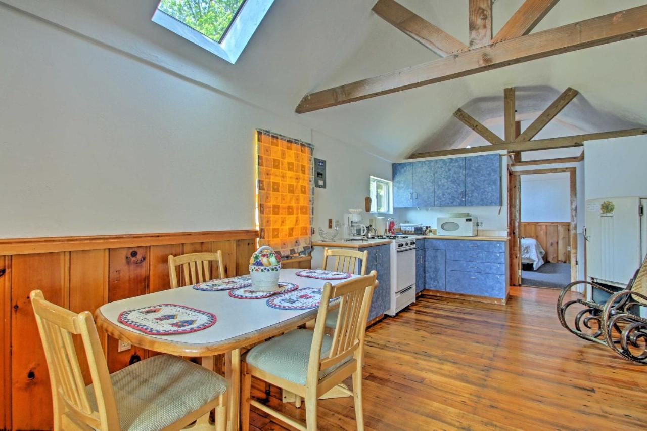 Lakefront Rumney Retreat With Shared Dock And Beach! エクステリア 写真